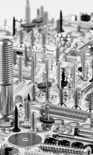 Imagen que muestra múltiples tuercas
